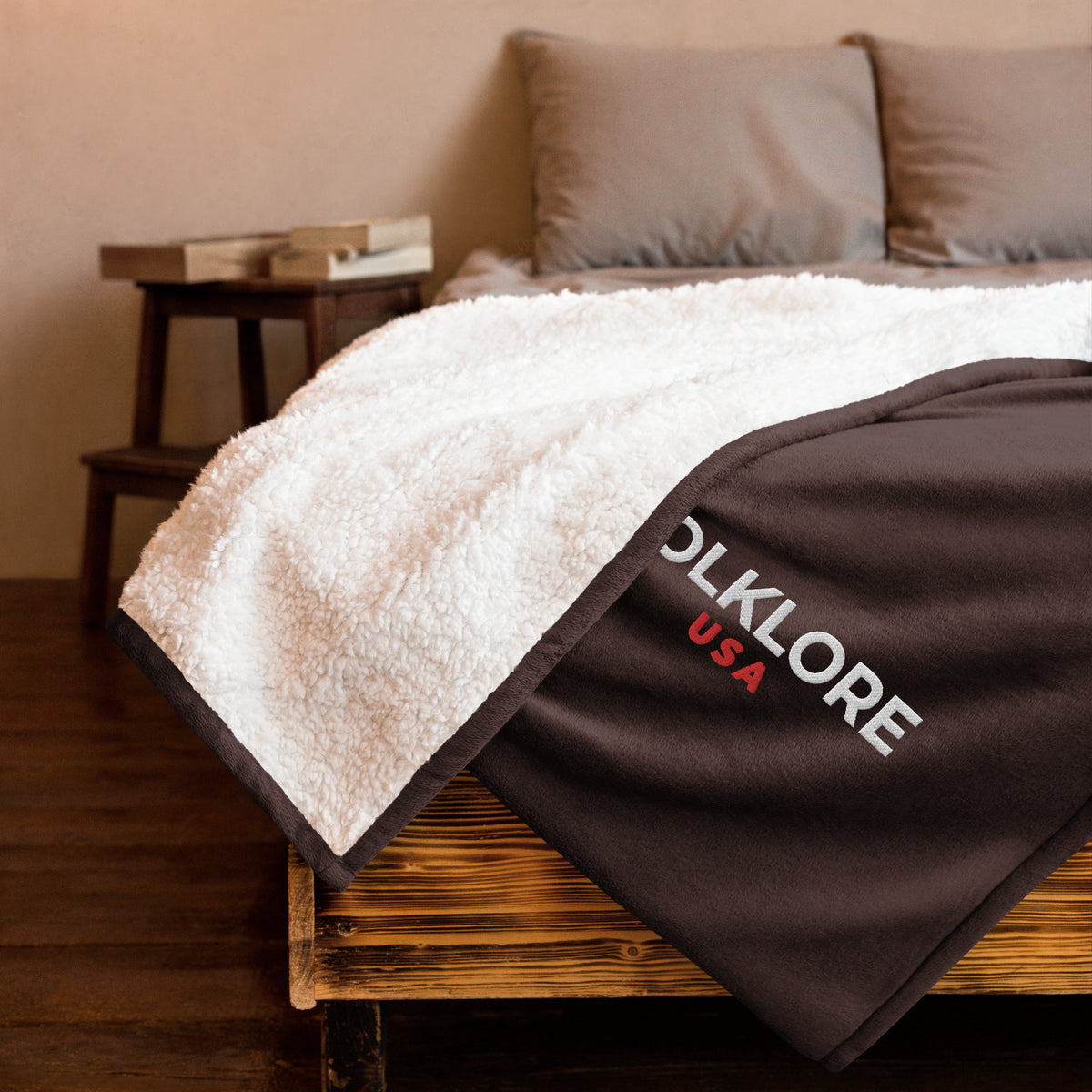Folklore USA Premium Sherpa Blanket